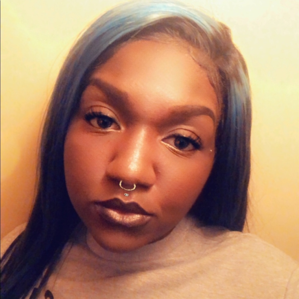 Meet your Posher, Sydney